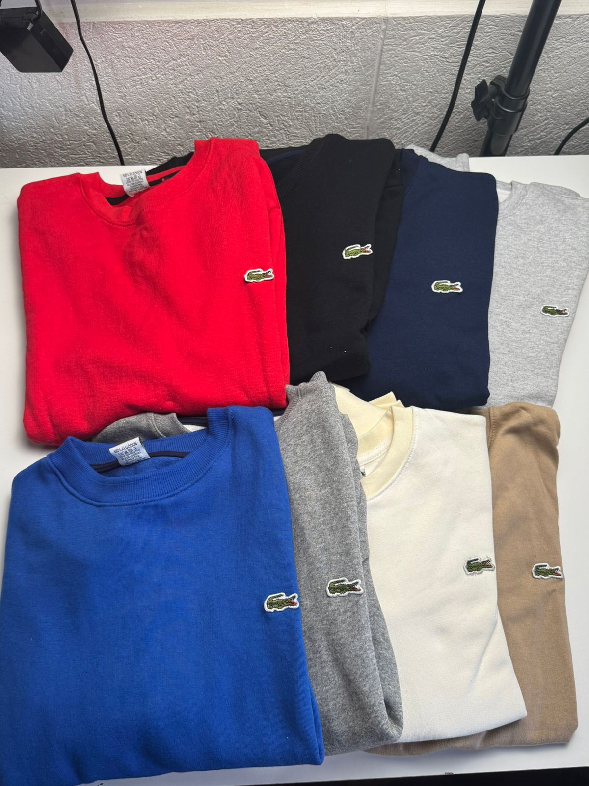 Combo 3x1 Buzos Lacoste — llevá 3, pagá 1